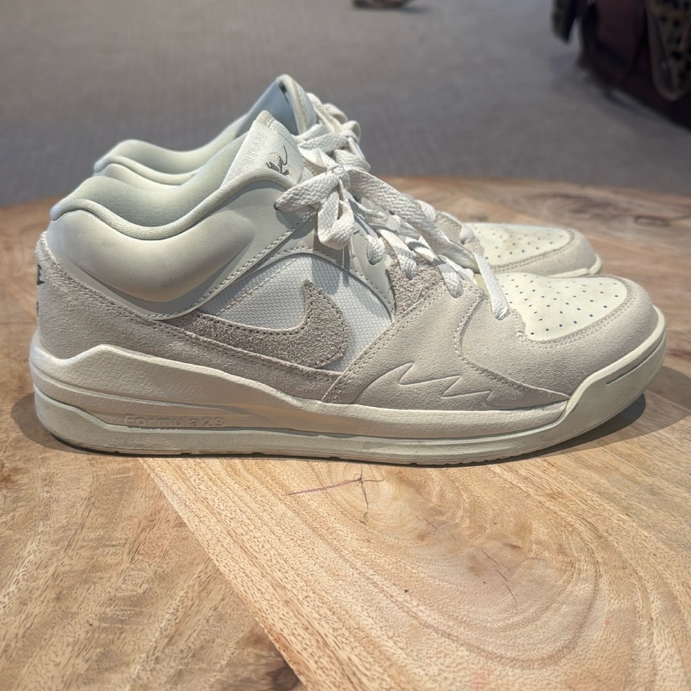 Nike Jordan Stadium 90 Shoes (Off-White)
